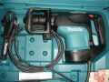 Makita HR4501C Kırıcı Delici Makinesi (1350W - 10.1 Joule Darbe Gücü - SDS Max Uç Tutucu - Elektronik Hız Kontrolü - Yumuşak Başlangıç) - HR4501C
